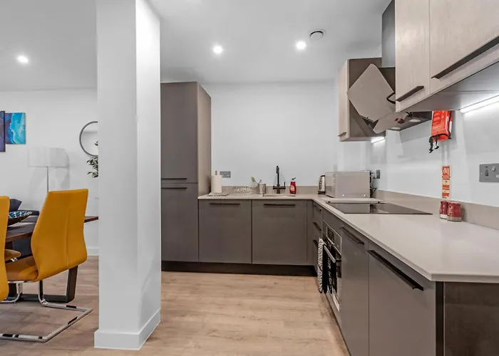 Invergate Sleeps 4 *