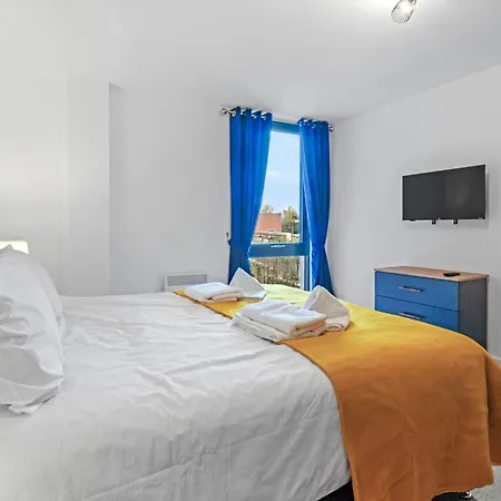 Invergate Sleeps 4 Apartment